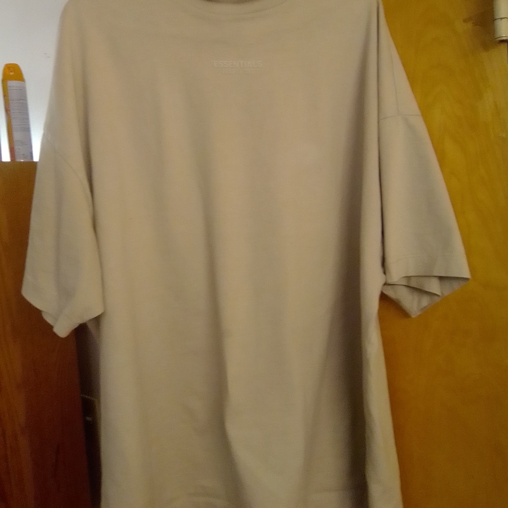 Essentials Men's Short Sleeve Tee - Cream